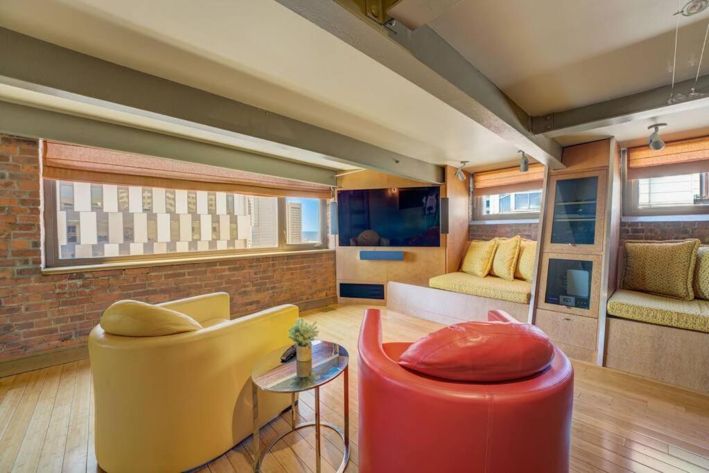 1600 Kcm Penthouse Apartment Cleveland Buitenkant foto
